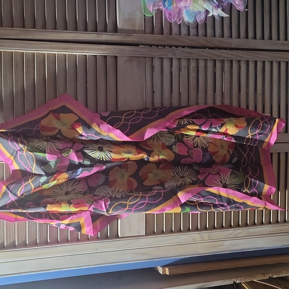 Vera Bradley 100% Silk Scarf